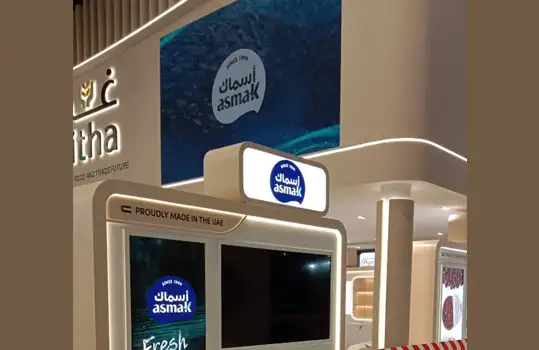 Mall & outdoor signage